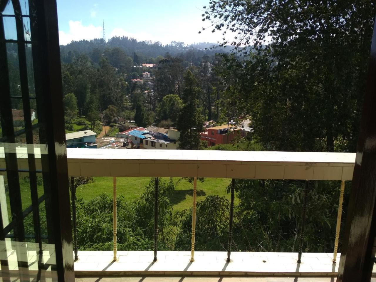 Royal Rest Hotel Kodaikanal Buitenkant foto